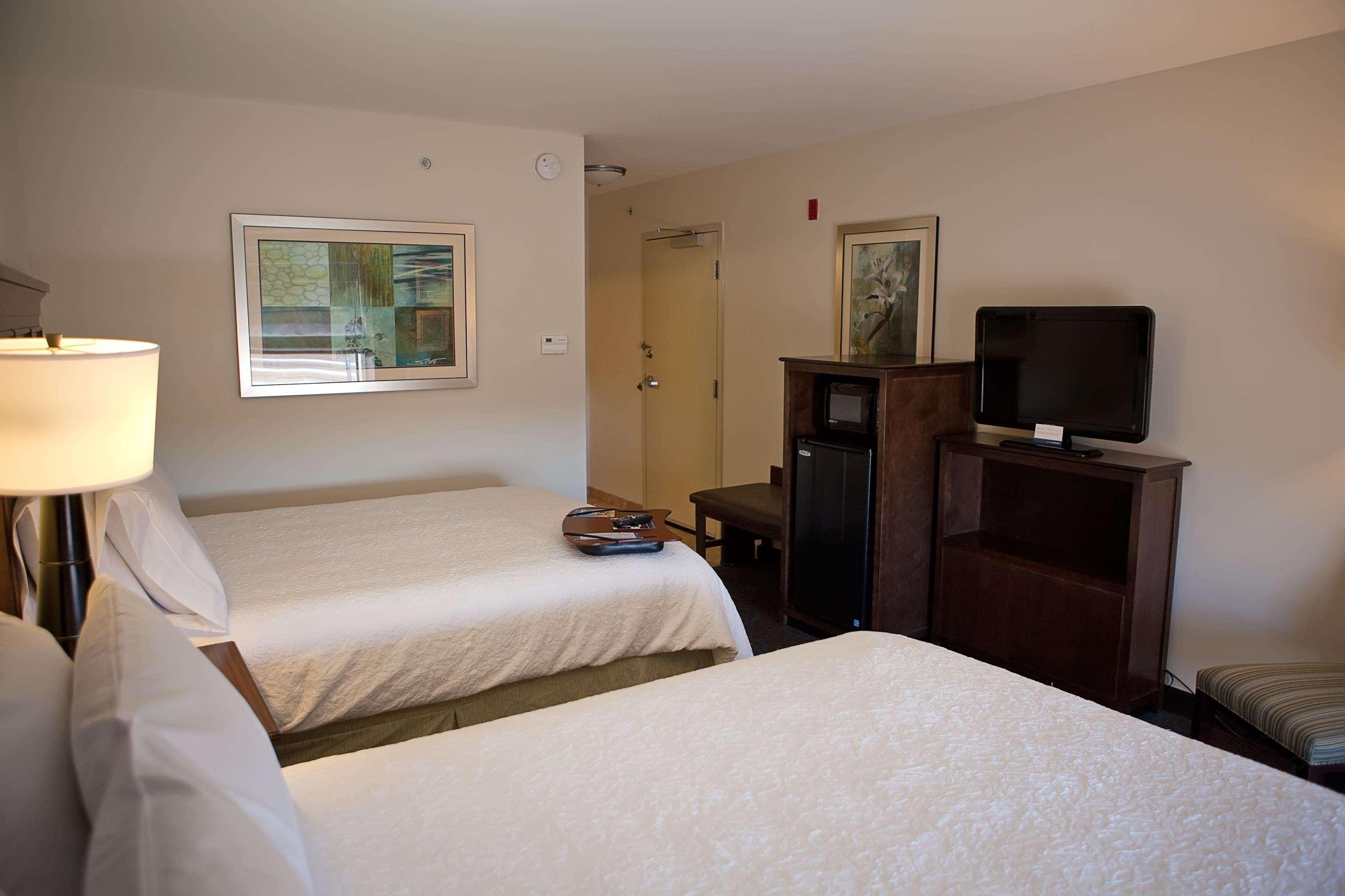 Hampton Inn Colby Ngoại thất bức ảnh